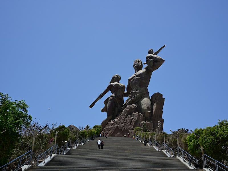 세네갈에 남겨진 북한 노동자 “조국에서 오라고 해야 가죠”