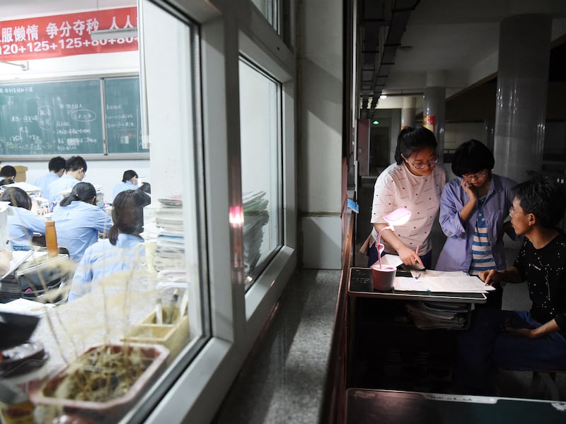 李颖和$Li社区：用加密货币消解极权和“ICU模式”的实验 （下）